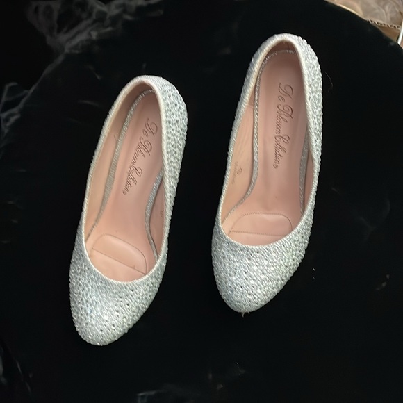 Sequin Stiletoss - Picture 2 of 7